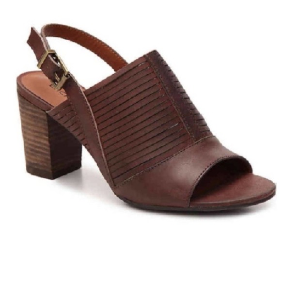 Lucky Brand Shoes - Lucky Brand Stacked Heel Slingback Sandals